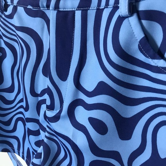 Fashionnova // Lindsee Printed Short Set - XS, Blue - Picture 9 of 14